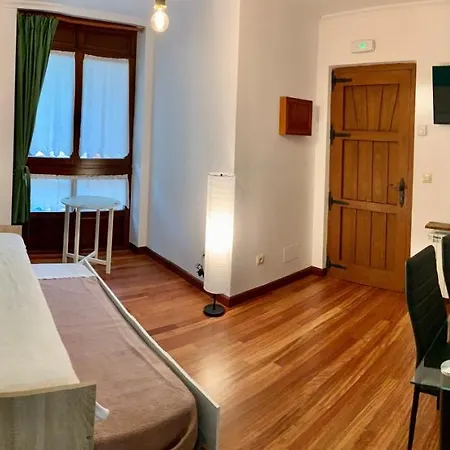 Apartment La De *