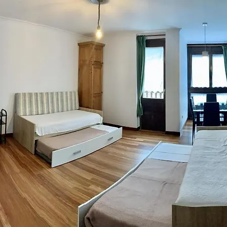La De Apartment *